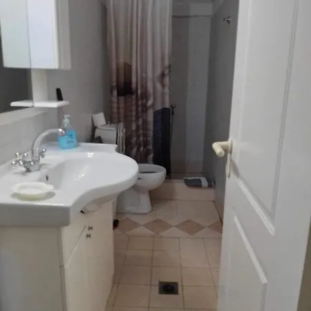 Kali's Place * 카라보밀로스